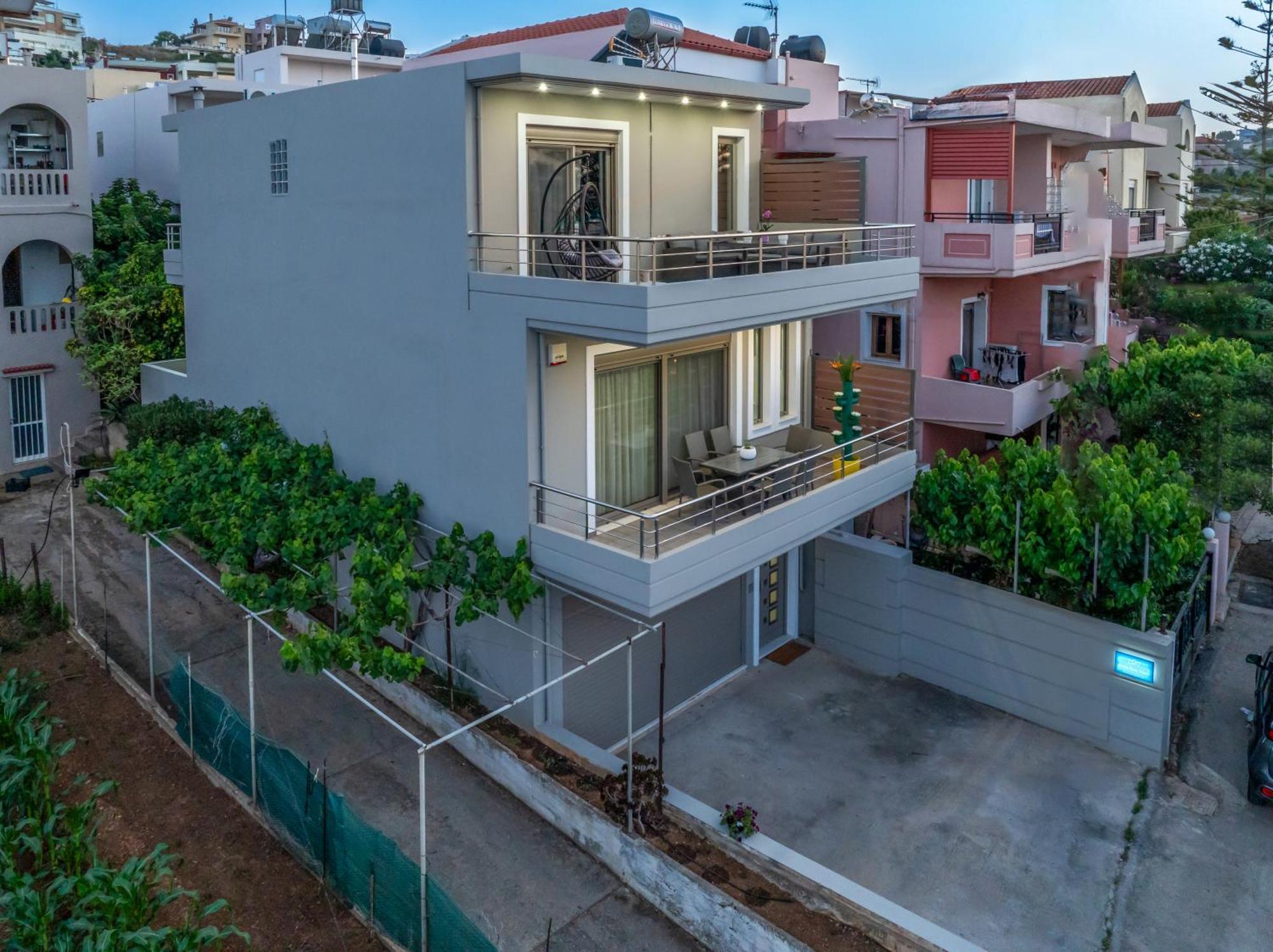 Aria Sea View, Chania * Stalós